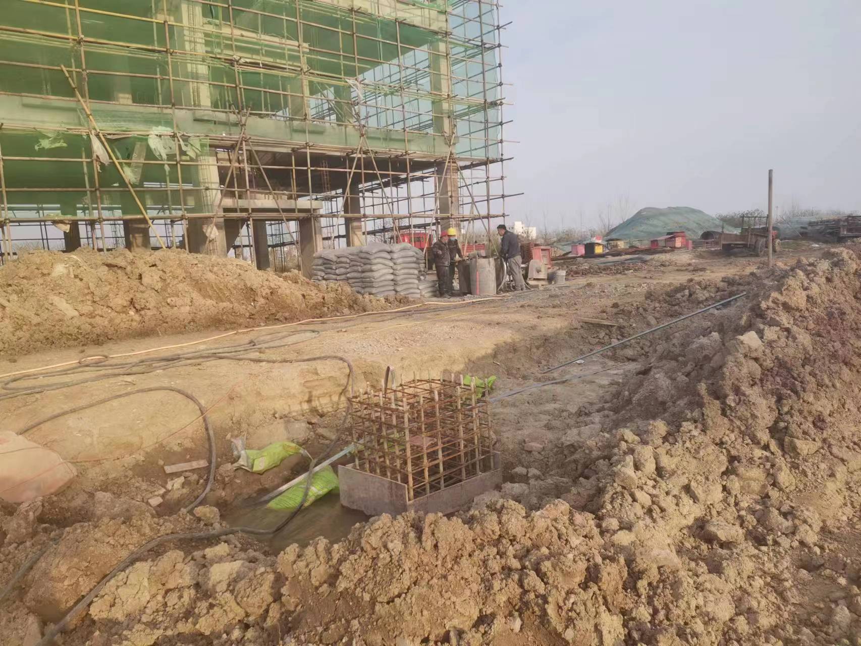 孝昌当桥梁出现裂缝的时候应该及时加固修补